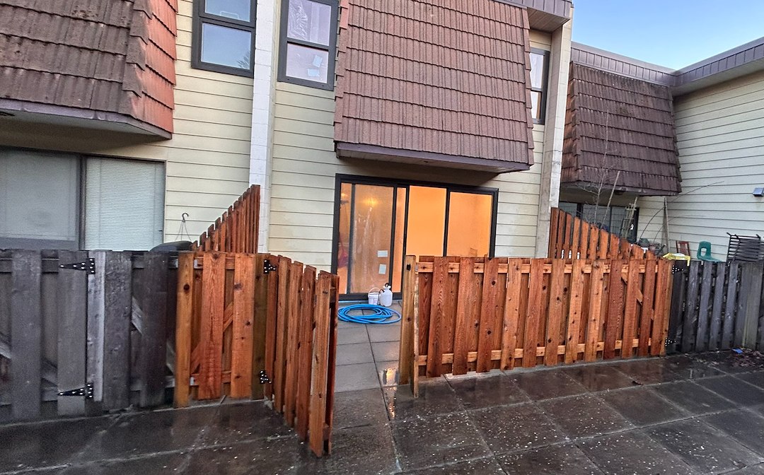 Cedar Fence Cleaning in Burnaby BC