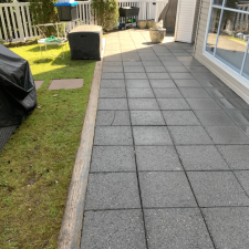 Paver-Pressure-Washing-Pre-Sale-Cleanup-in-Richmond-BC 0