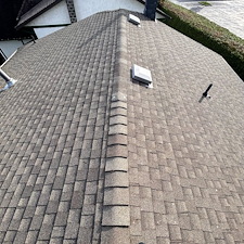 Quality-Roof-Cleaning-Soft-Washing-Richmond-BC 4